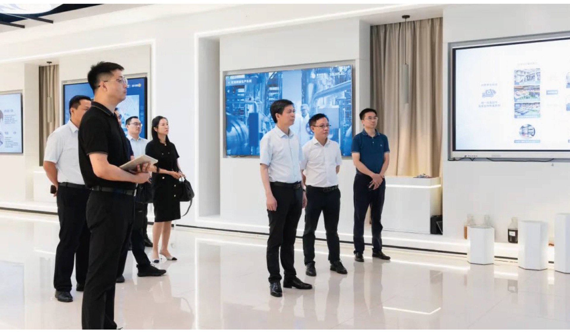 內容頁哦吼吼_畫板 1.jpg